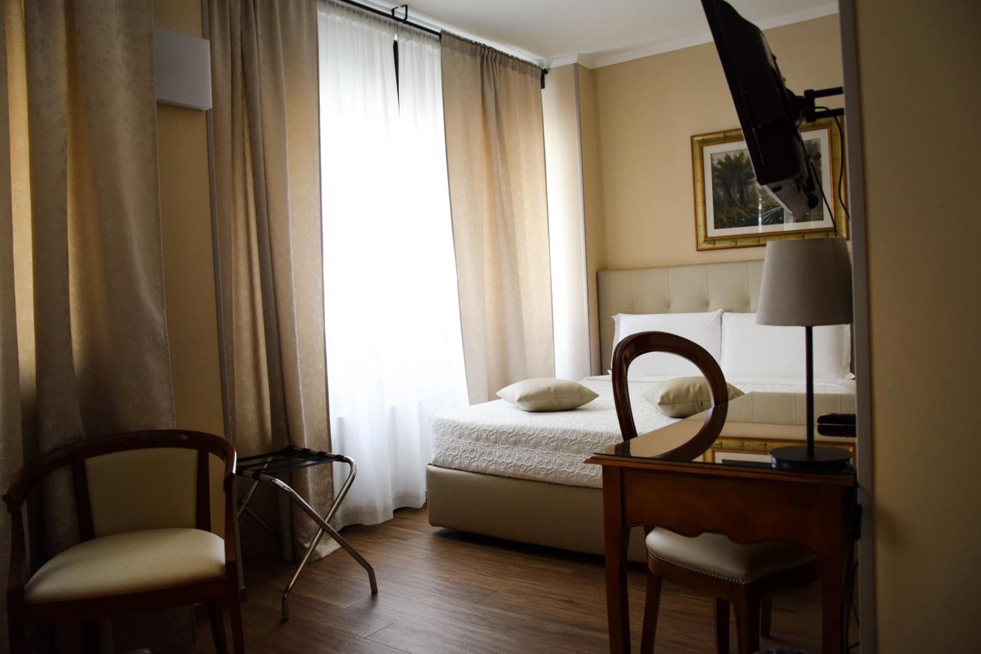 Valentino Du Parc 3* Turin
